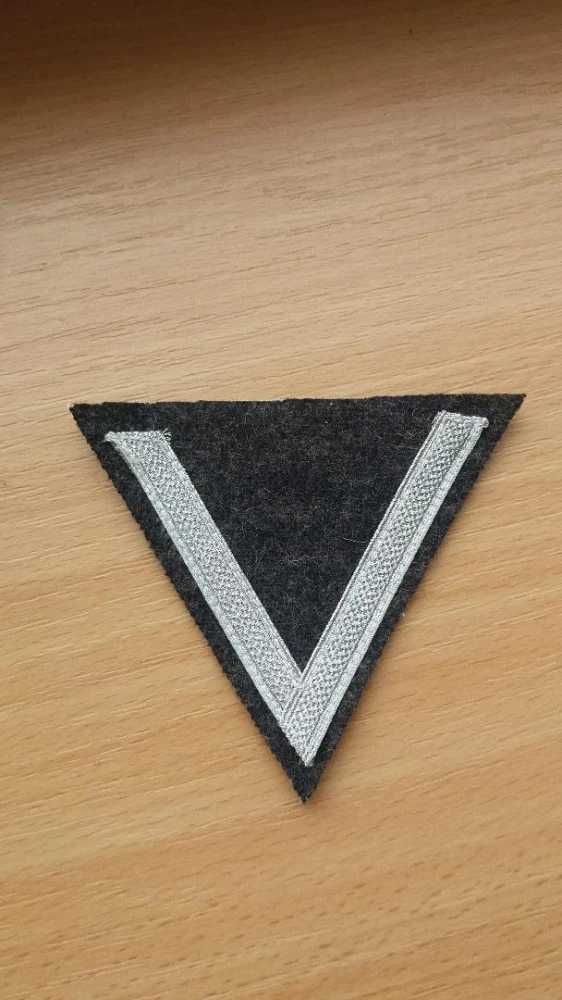 Ecuson Chevron German Luftwaffe Gefreiter