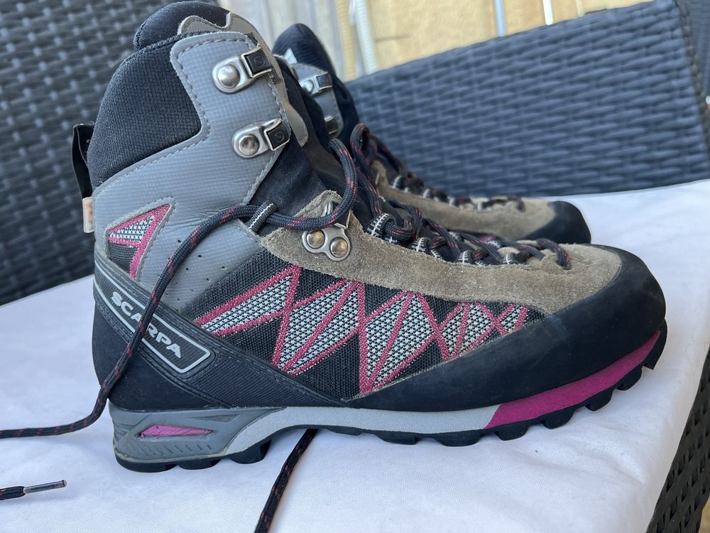 Туристически обувки Scarpa