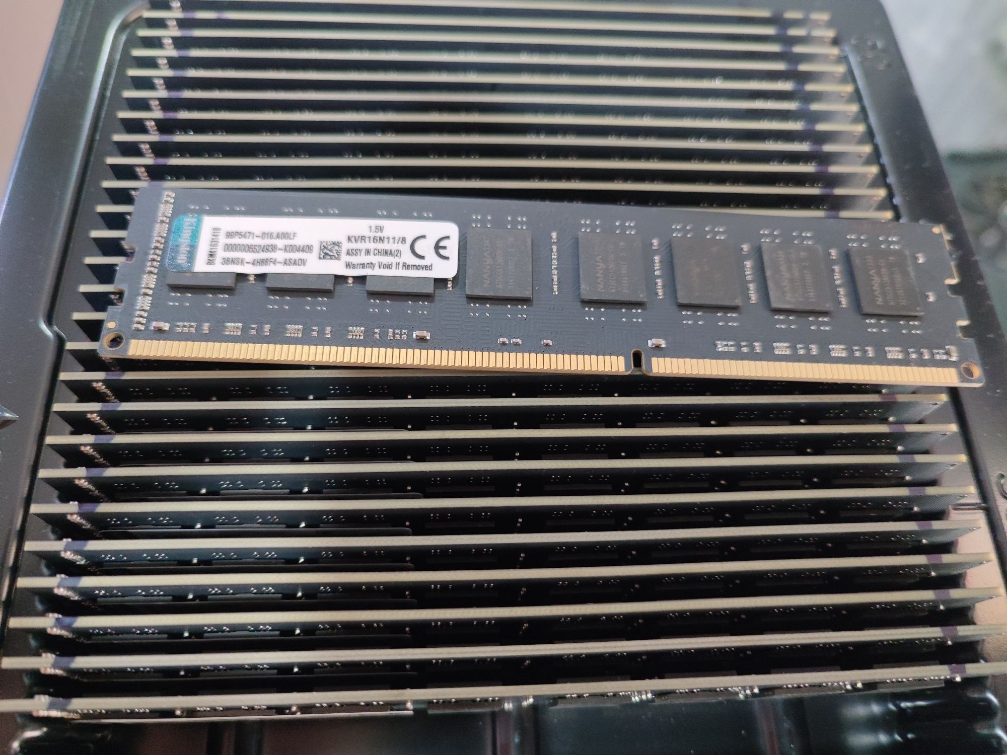 Kingston ddr3 8Gb 1600Mhz новые! Оптом договорная цена!