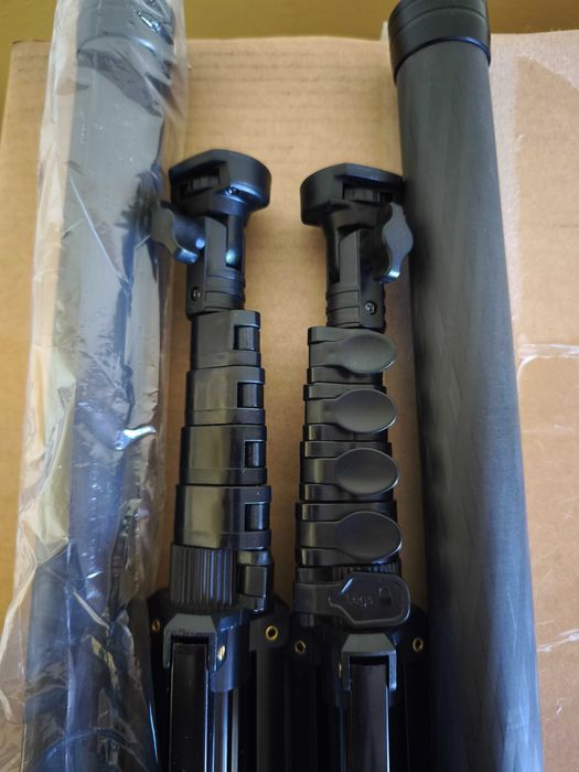 Комплект LED осветление за фото и видеозаснемане U600+