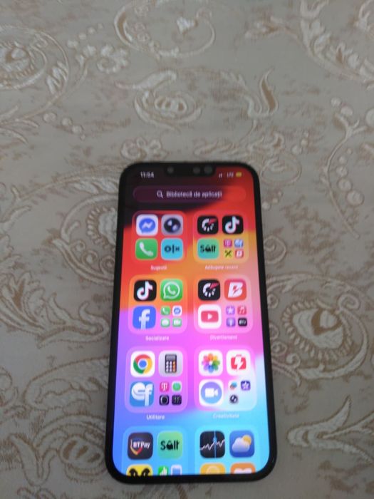 Vand yphone 14 / stare .functoneaza 9,5/10 .