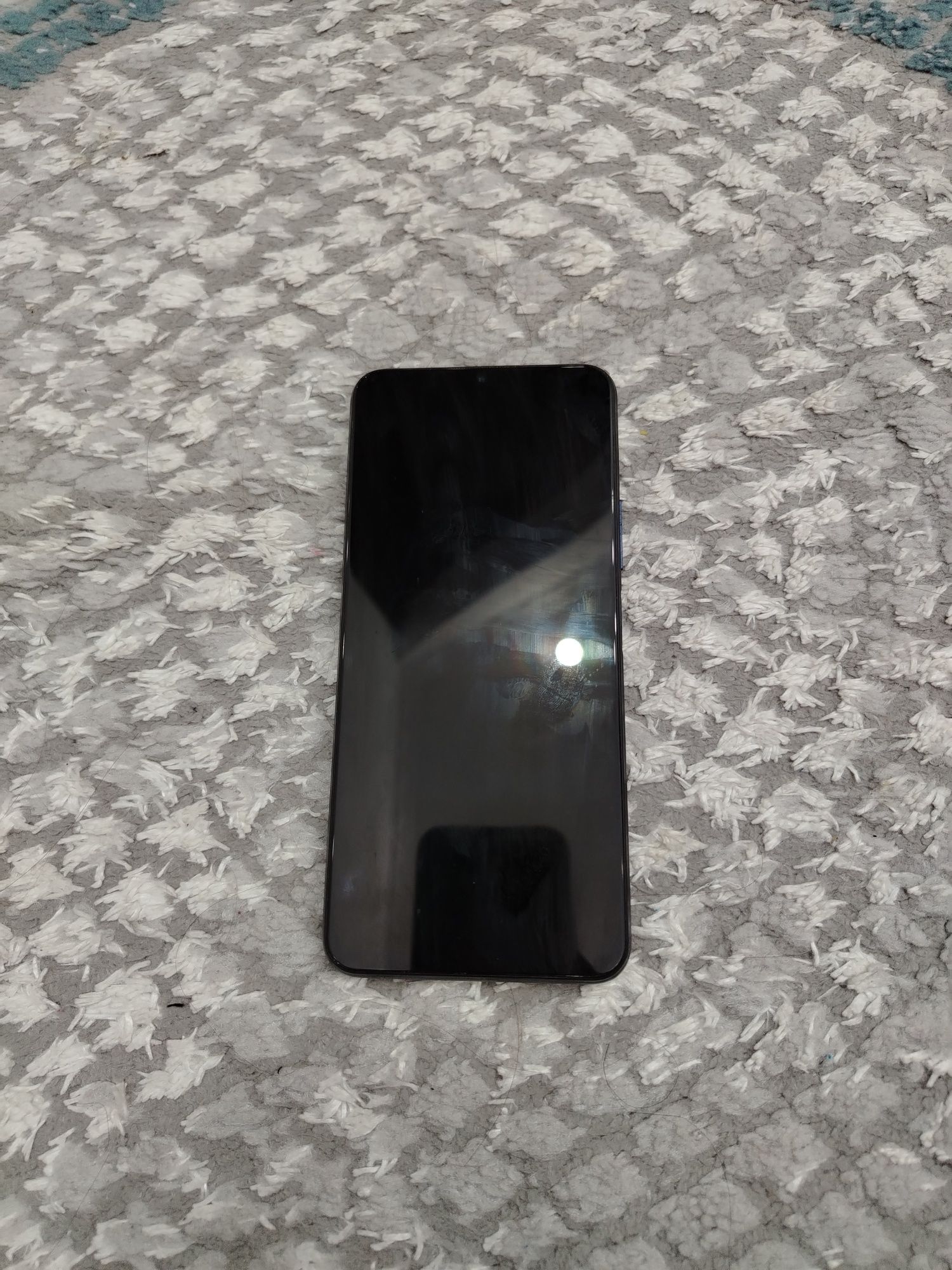 Vivo Y53s Sotiladi