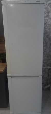 Продам  холодильник Самсунг
