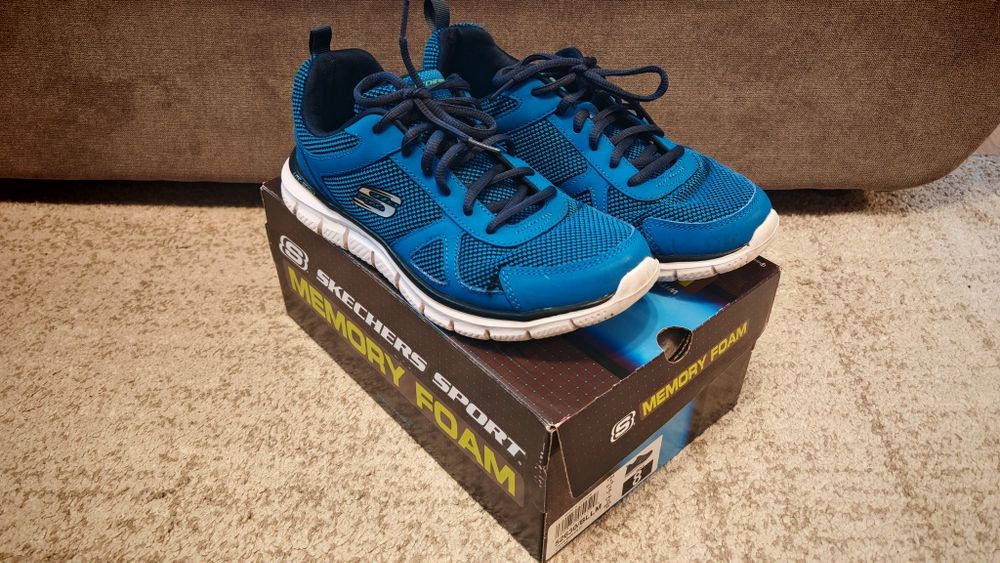 Adidasi Skechers albastru 41