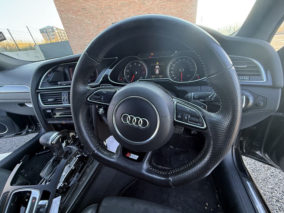 Volan tesit audi a4 b8.5 s line cu padele