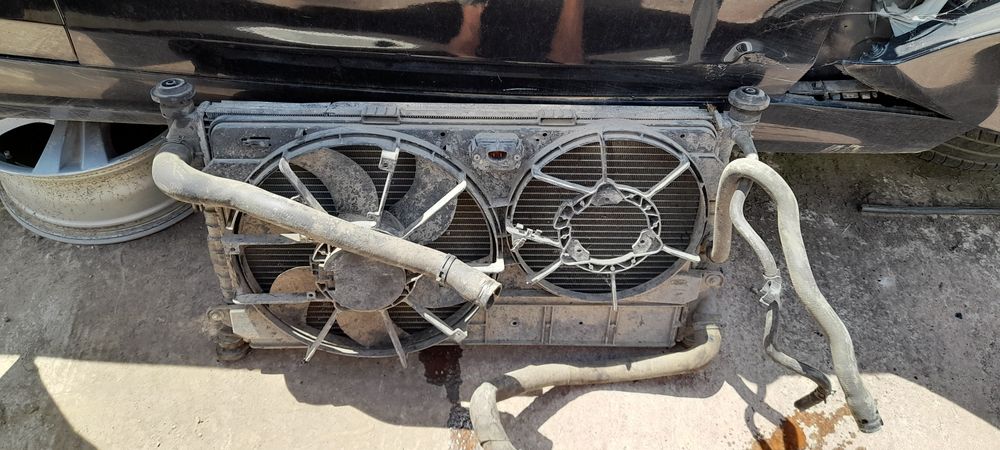 Vând electroventilator ford Transit Connect 1.8