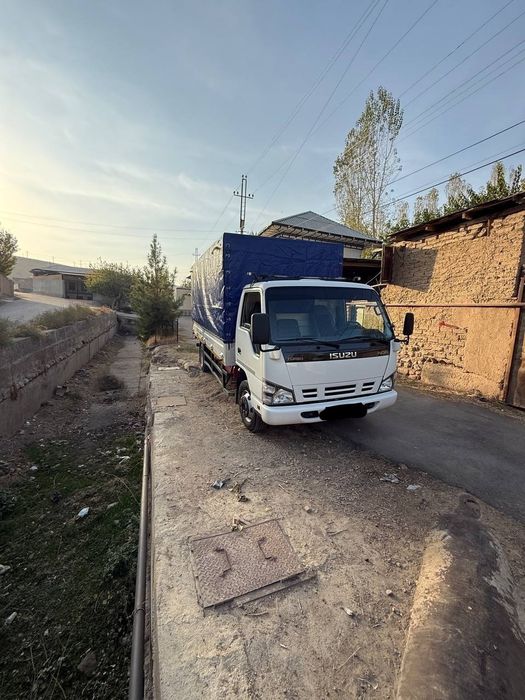 ISUZU NQR sotiladi