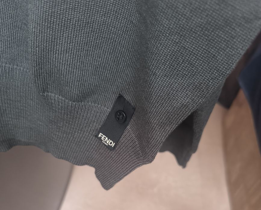 Мъжки суичъри -различни модели