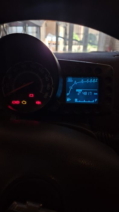 Spark mashinasi sotiladi