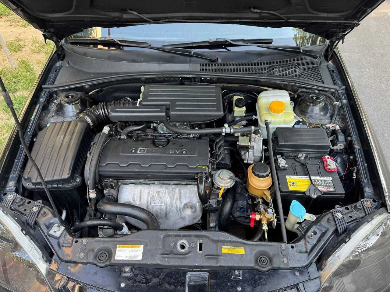 Lacetti 1.8 srochna sotiladi faqat naqtga