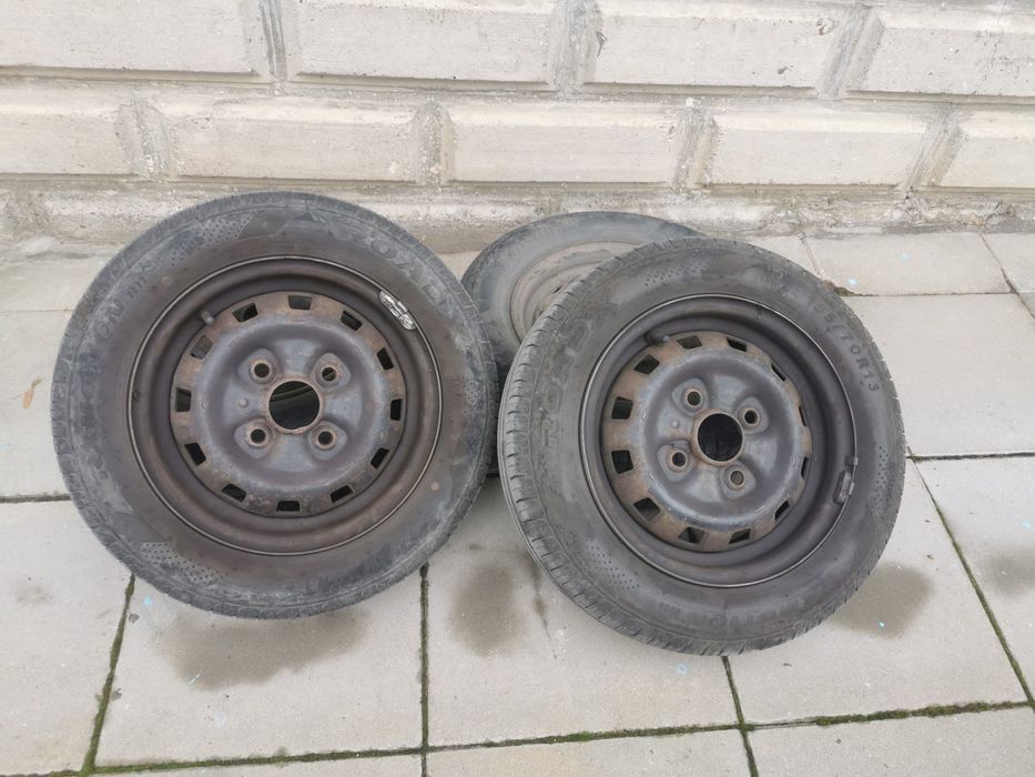 Гуми и джанти 4х100 13 цола