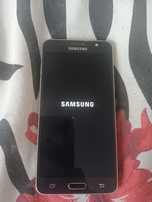 Samsung galaxy j5⁶