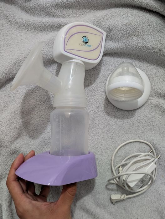 Pompă electrică sân