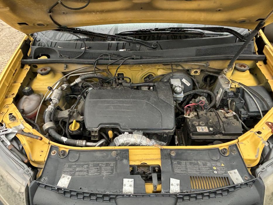 Dezmembrez logan 2  1.2 benzina si 1.5 dci