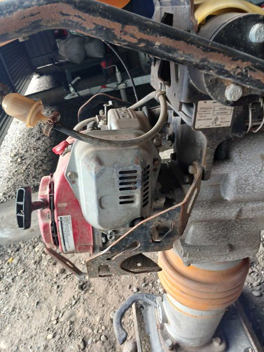 Compactor cu Motor Honda GXR120