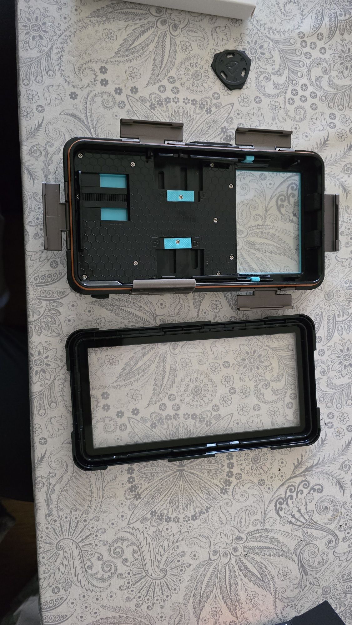 Подводен калъф за phone и samsung