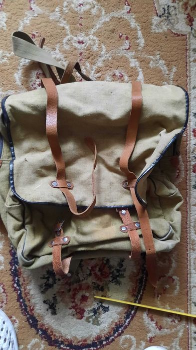 3 Rucsacuri&1geanta vintage pt excursii,tabere pe munte adulti/copii