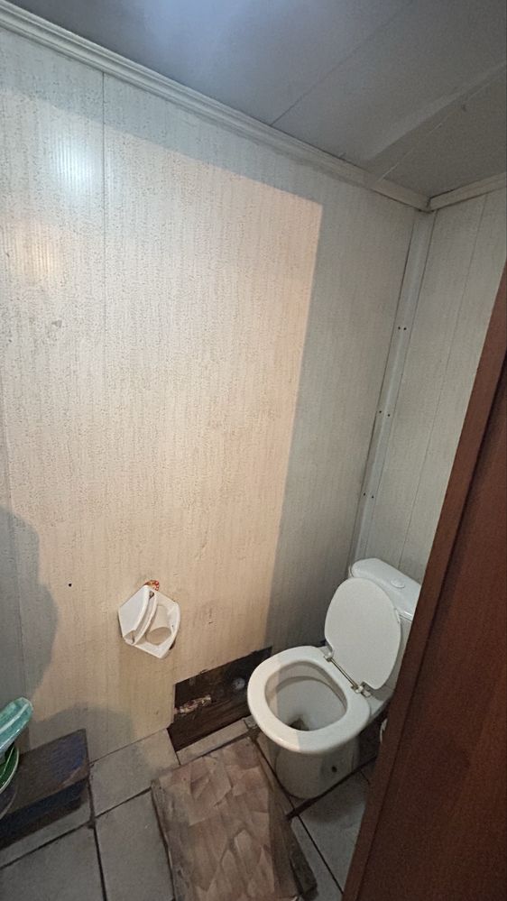 Продам дом. Район кирпички.