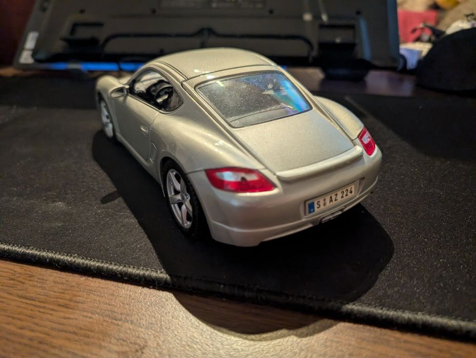 Macheta Porsche Cayman S Driver's Selection 1:18