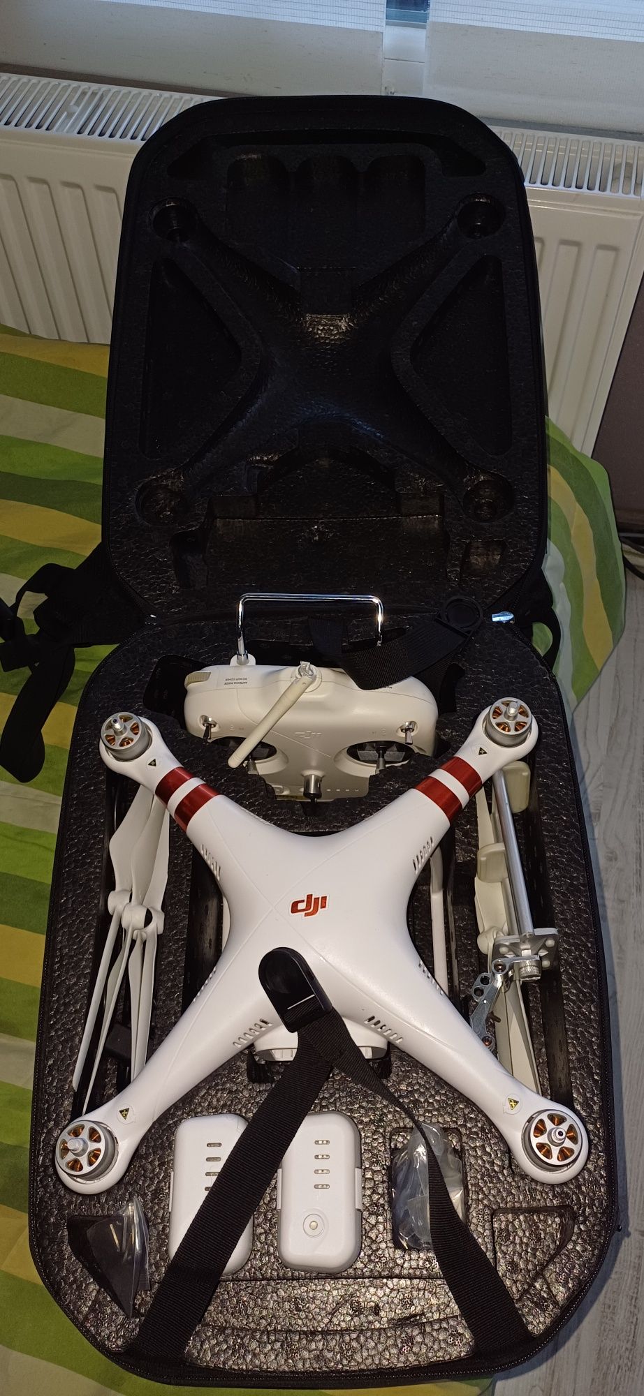 Продавам дрон DJI Fantom 3 Standard