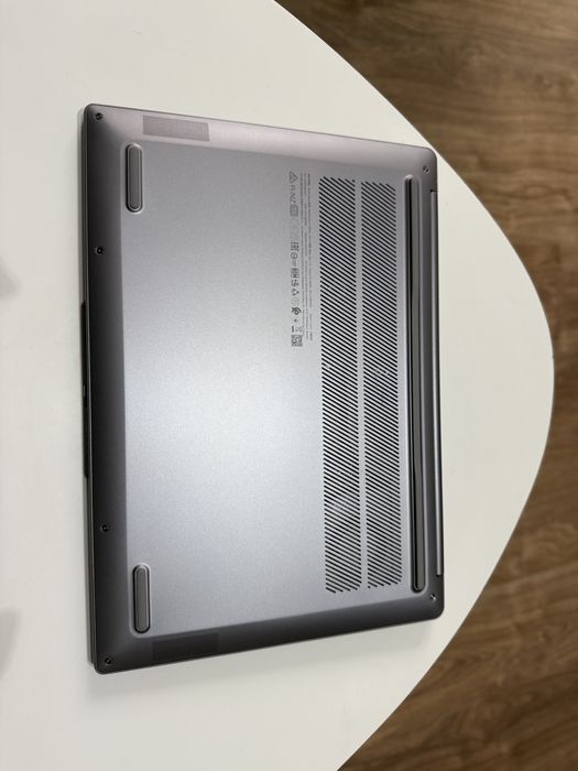 Laptop LENOVO IdeaPad Pro 5 14IRH8