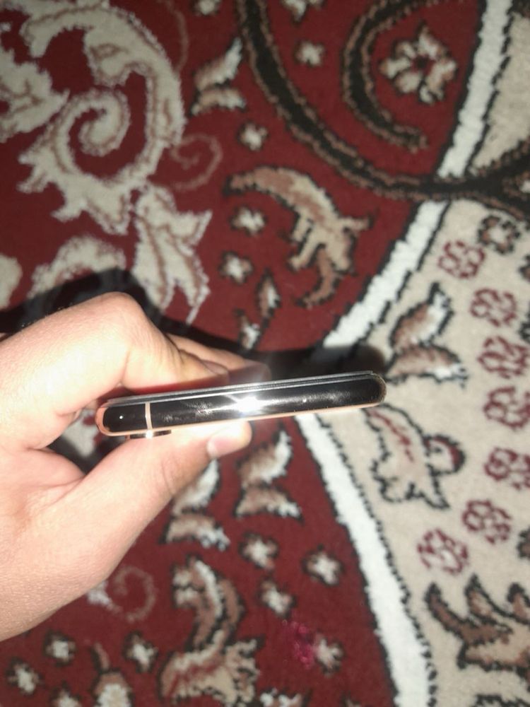 iPhone XS 256/74%