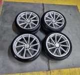R19 продается диски Vossen