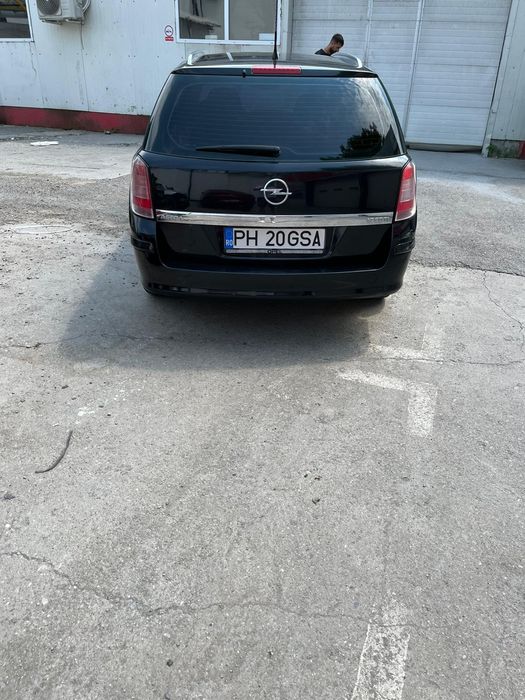 Opel Astra H 2008