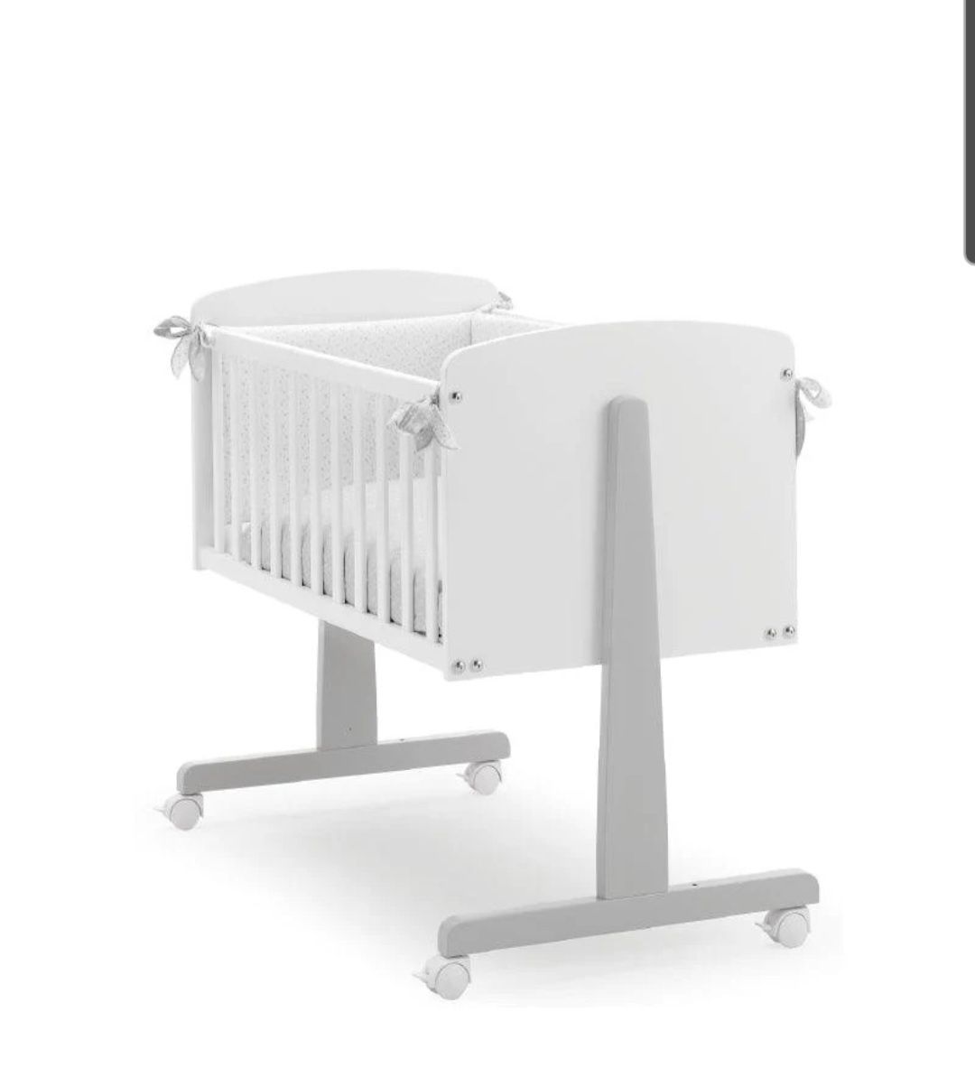Patut co-sleeper Ninna Alb & Gri salteluta & lenjerie inclusa Erbesi I