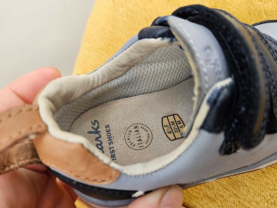 Clark's nr 20,5 baietei, pantofi piele primii pasi, prewalker