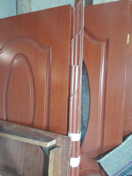 Есіктер есік двери