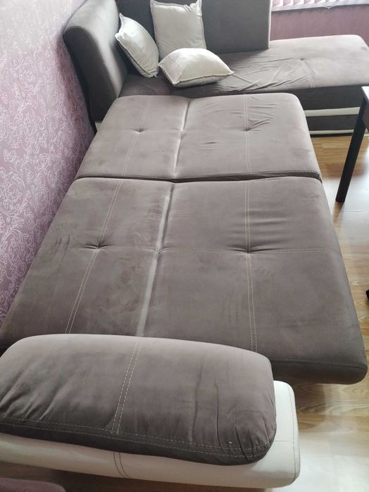 Ъглов диван 300/180/70