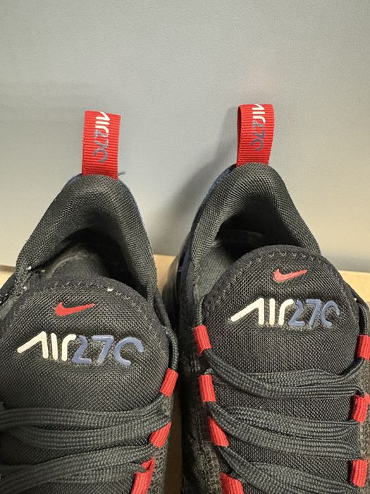 маратонки Nike Air Max 270
