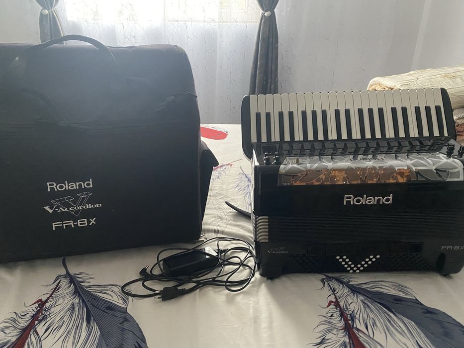 Acordeon fr8x impecabillllllllllllllll