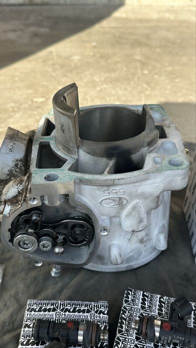 Kit Cilindru 250 Chiuloasa Powervalv Injectoare Piston KTM GasGas Husk