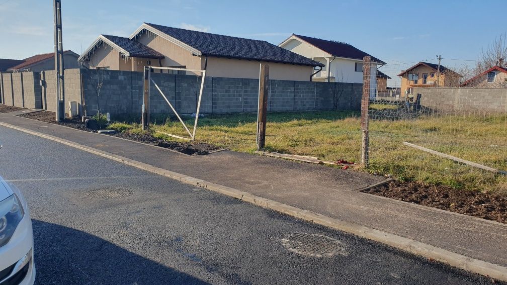 Teren de vanzare in Santandrei, cu acces rapid  langa centura ocolito