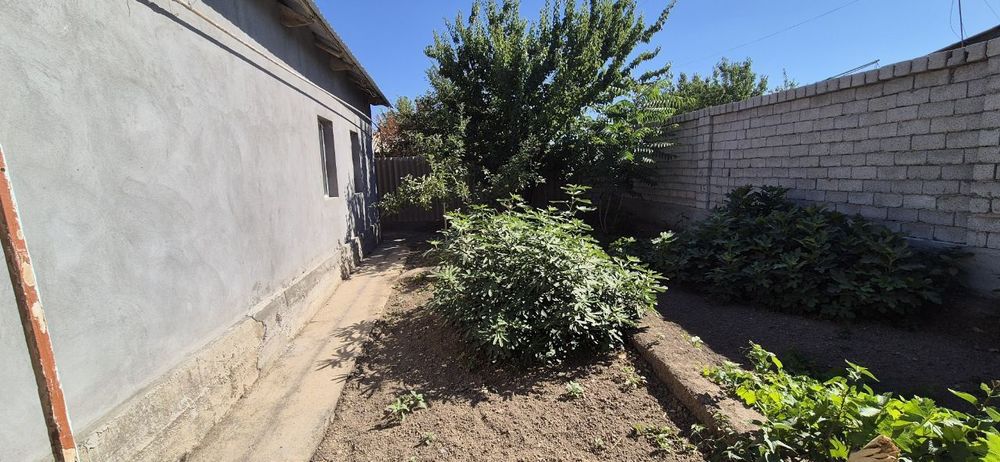 Ховли сотилади 5,5 соток Оккавок. Макро