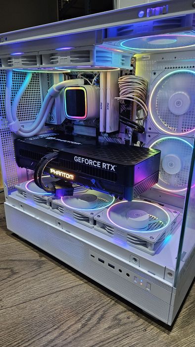 Ryzen7 9800X3D / RTX 5080 16GB/ ddr5 32GB