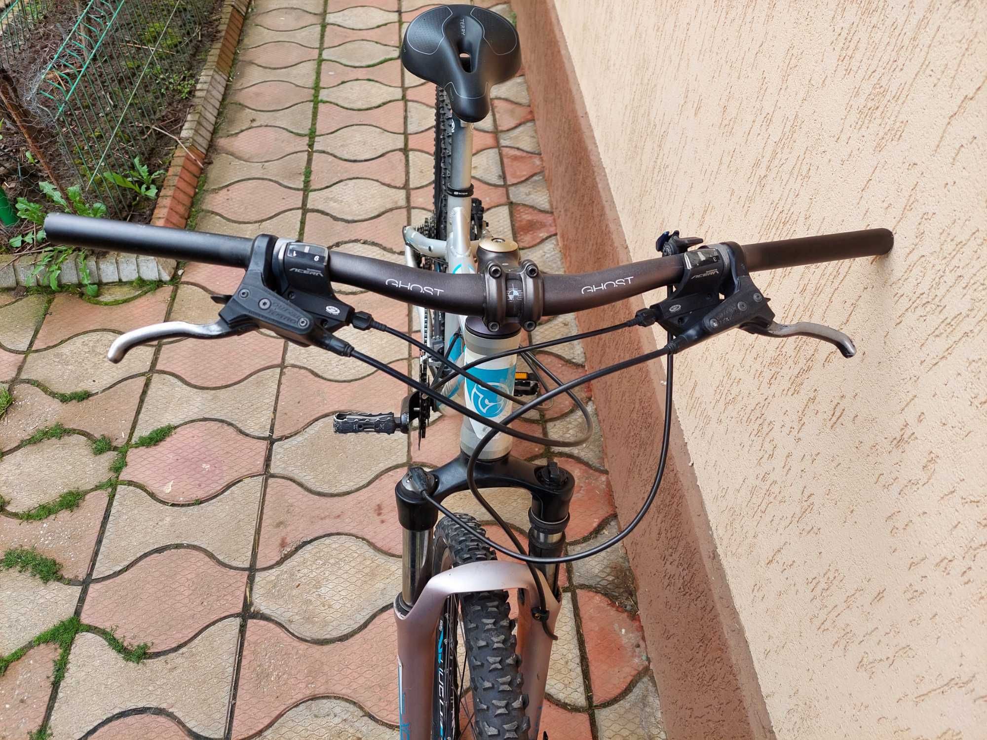 Bicicleta Ghost M3000