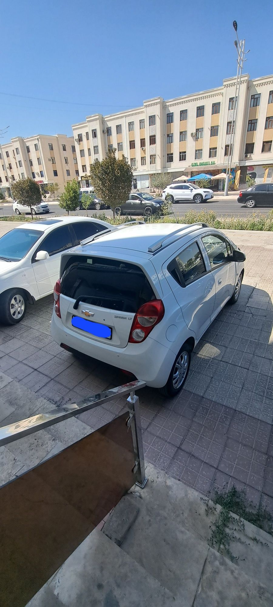 Спарк автомат 2022 срочно продам 1200$ кредитга чикади