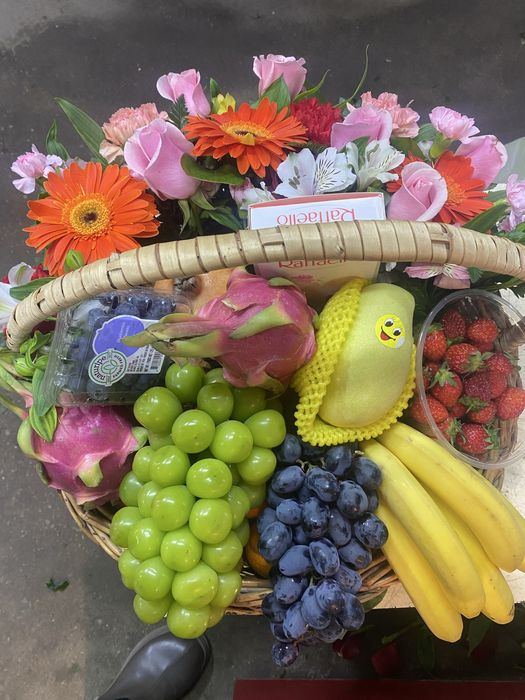 Новогодные подарки и корзины