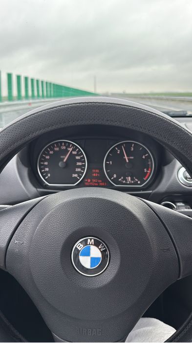 Bmw 118 vand sau schimb