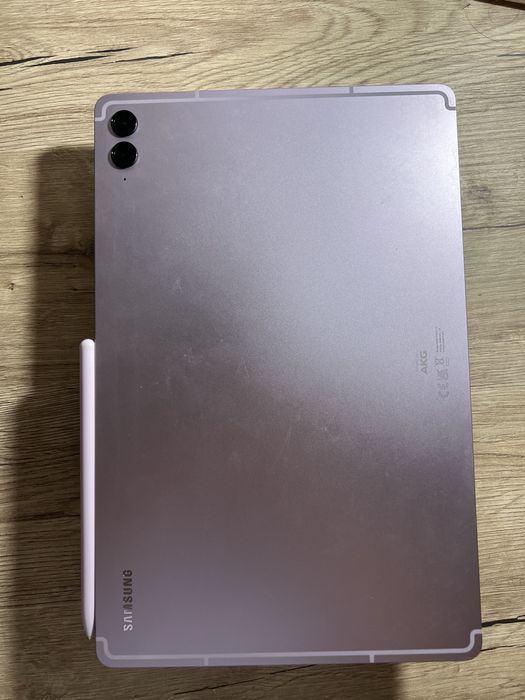 Tabletă Samsung Tab S9 FE+