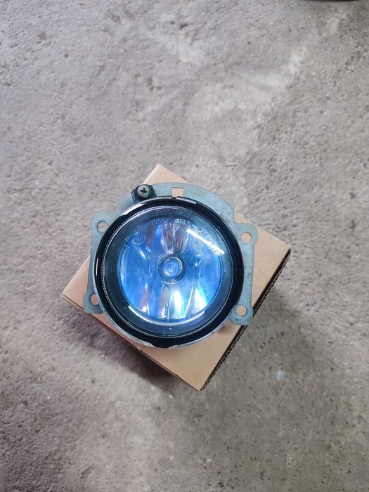 Противотуманная фара MITSUBISHI PAJERO SPORT