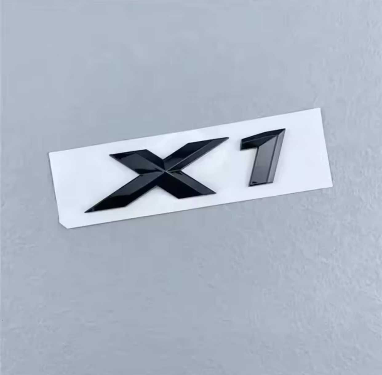 Embleme BMW X1 X2 X3 X4 X5 X6 X7 emblema stema sigla scris sticker