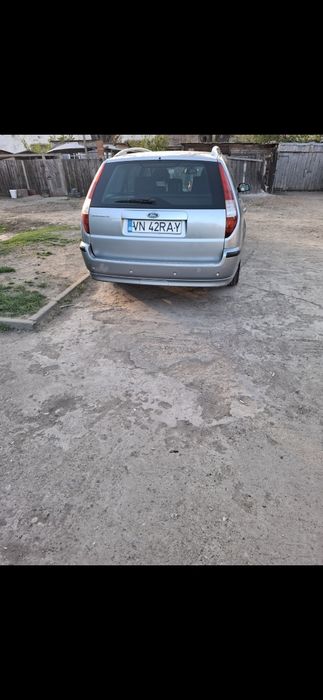 Vînd Ford Mondeo Focșani 18 benzină 2006