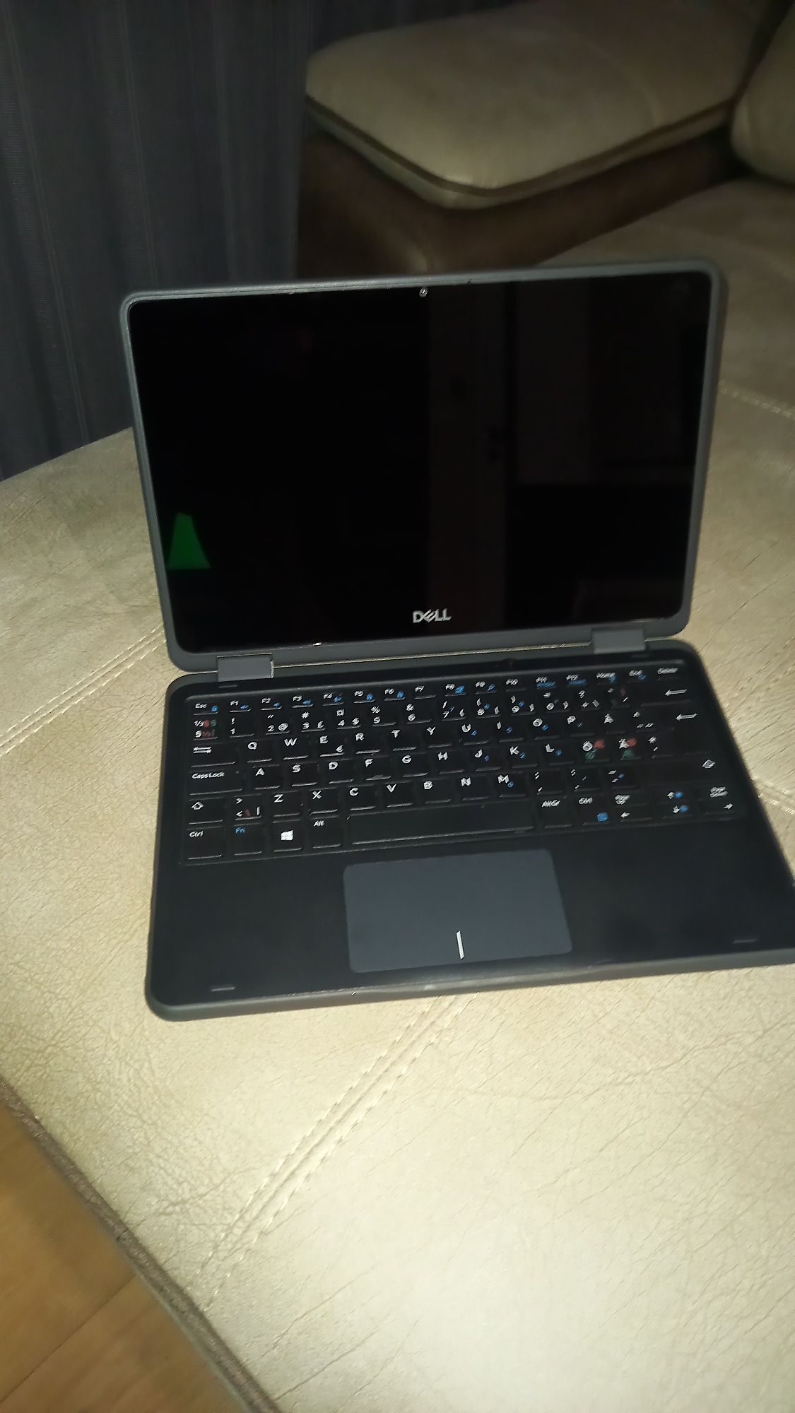 Лаптоп Dell 11.6 inches