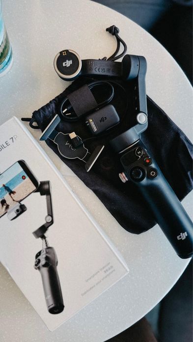 Стабилизатор DJI Osmo mobile 7 plus срочно новая