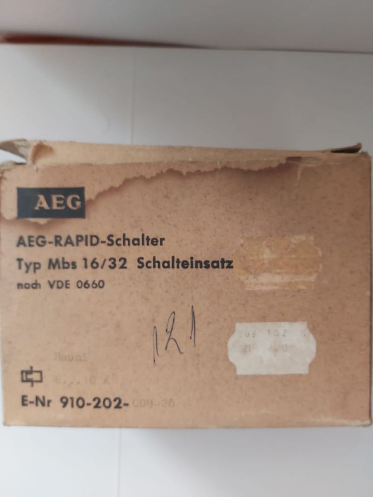 Автоматичен прекъсвач AEG