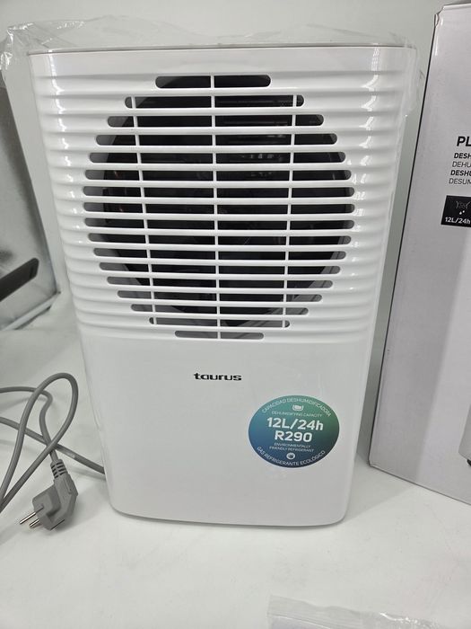 Чисто нов Влагоабсорбатор Taurus Pleasant, 210W - премахва до 12 л/24ч